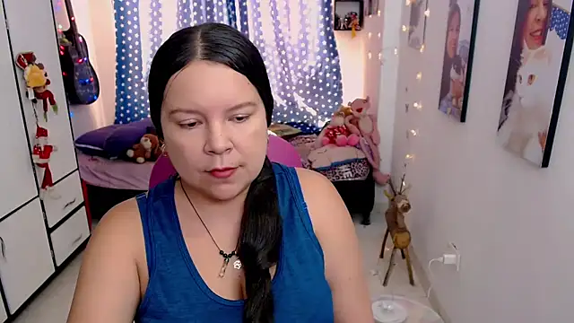 Snapshot of claryssa_ chatting on February 20, 2026, 6:21 pm claryssa online show from February 20, 2026, 6:21 pm