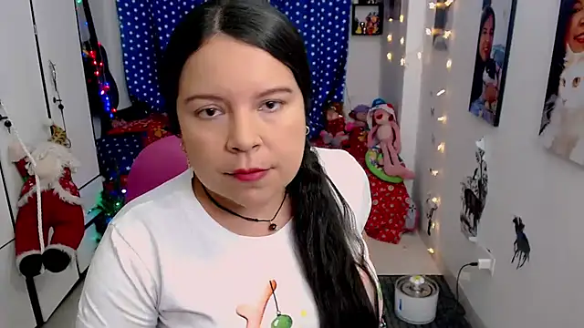 Snapshot of claryssa_ chatting on January 1, 2025, 11:07 pm claryssa online show from January 1, 2025, 11:07 pm