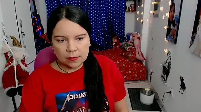 Snapshot of claryssa_ chatting on December 13, 2024, 12:31 am claryssa online show from December 13, 2024, 12:31 am