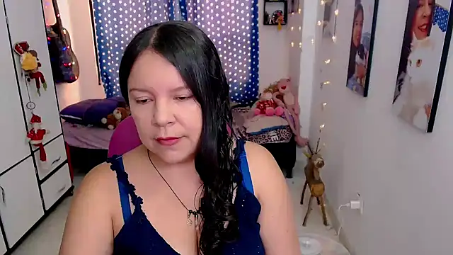 Snapshot of claryssa_ chatting on February 21, 2026, 5:37 pm claryssa online show from February 21, 2026, 5:37 pm