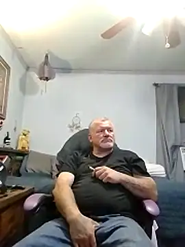 bigdoog8 online show from March 17, 2026, 10:24 pm