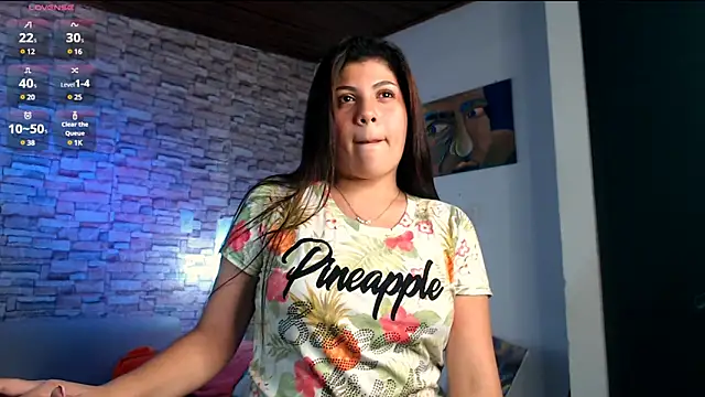 Snapshot of Luci_Amore chatting on January 8, 2025, 6:20 am Luci Amore online show from January 8, 2025, 6:20 am