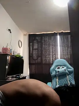 Snapshot of emily_rosse04 chatting on January 9, 2026, 12:12 pm emily rosse04 online show from January 9, 2026, 12:12 pm