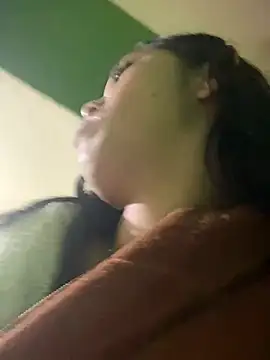 Snapshot of emily_rosse04 chatting on February 24, 2026, 11:22 am emily rosse04 online show from February 24, 2026, 11:22 am