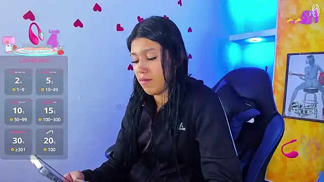 emily rosse04 online show from March 11, 2026, 12:21 pm