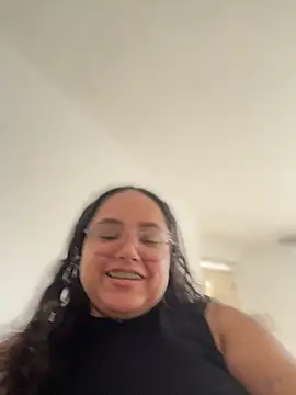 Snapshot of CurlyGirl_1 chatting on January 12, 2026, 8:47 pm CurlyGirl 1 online show from January 12, 2026, 8:47 pm