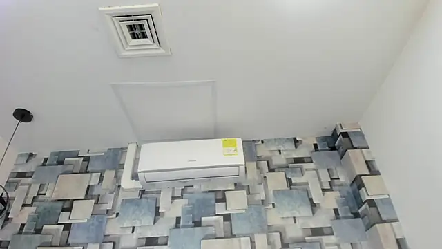 Snapshot of angel_dthroatt chatting on February 17, 2026, 11:40 am angel dthroatt online show from February 17, 2026, 11:40 am