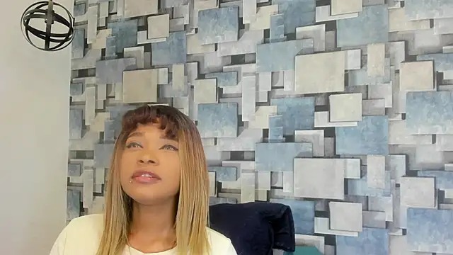 Snapshot of angel_dthroatt chatting on March 2, 2026, 12:12 pm angel dthroatt online show from March 2, 2026, 12:12 pm