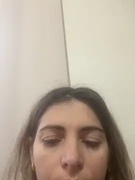 Snapshot of Hottalicia2 chatting on December 20, 2025, 8:50 am Hottalicia2 online show from December 20, 2025, 8:50 am