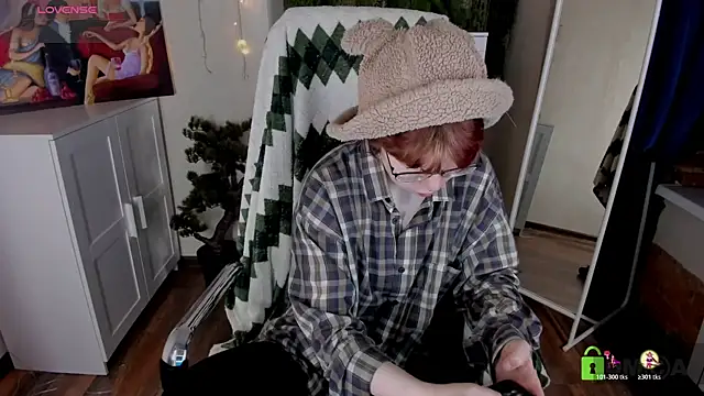 Snapshot of Melissa_Wells chatting on November 30, 2025, 3:24 pm Melissa Wells online show from November 30, 2025, 3:24 pm