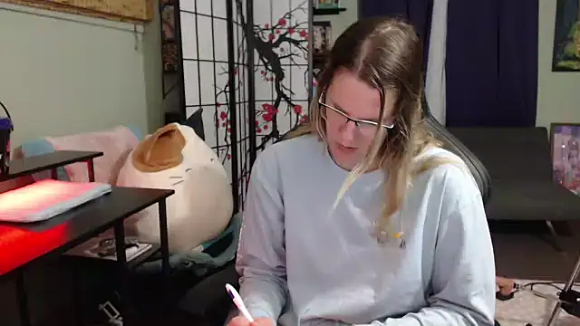 Snapshot of Sarahtineke chatting on November 10, 2025, 1:21 am Sarahtineke online show from November 10, 2025, 1:21 am