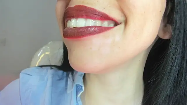 Snapshot of Katty_mouth chatting on February 18, 2026, 5:31 pm Katty mouth online show from February 18, 2026, 5:31 pm