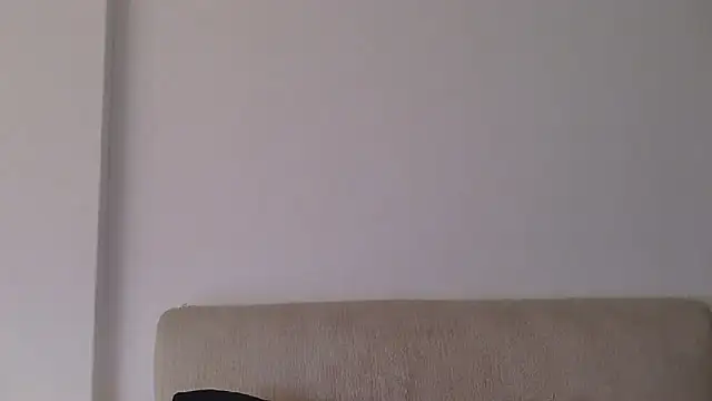 Snapshot of BubbleGumm_ chatting on July 2, 2026, 9:43 pm BubbleGumm online show from July 2, 2026, 9:43 pm