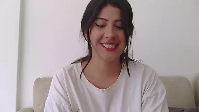 Snapshot of BubbleGumm_ chatting on July 26, 2026, 10:16 pm BubbleGumm online show from July 26, 2026, 10:16 pm