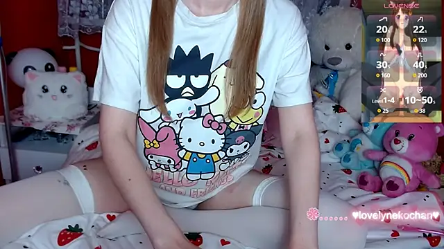 Snapshot of lovely_nekochan chatting on September 15, 2025, 12:33 am lovely nekochan online show from September 15, 2025, 12:33 am