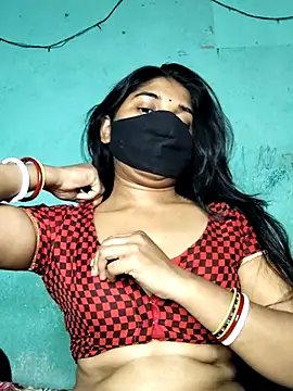 Snapshot of Luv_Adite20 chatting on March 7, 2025, 2:25 am Luv Adite20 online show from March 7, 2025, 2:25 am