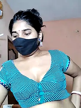 Snapshot of Luv_Adite20 chatting on September 27, 2025, 7:25 am Luv Adite20 online show from September 27, 2025, 7:25 am