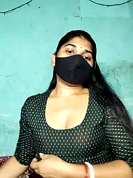 Snapshot of Luv_Adite20 chatting on March 12, 2025, 7:58 pm Luv Adite20 online show from March 12, 2025, 7:58 pm