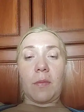 Snapshot of LeraSweet chatting on July 11, 2026, 9:04 pm LeraSweet online show from July 11, 2026, 9:04 pm
