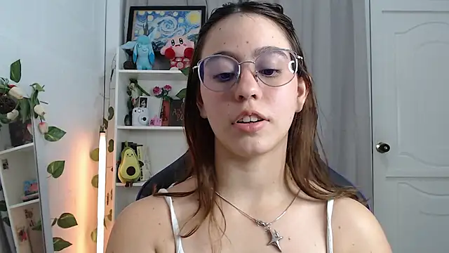 Snapshot of BlairVicent chatting on February 18, 2026, 5:16 am BlairVicent online show from February 18, 2026, 5:16 am