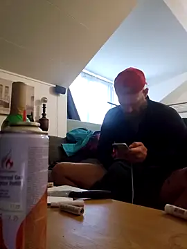 eltoulou online show from February 21, 2026, 6:59 am