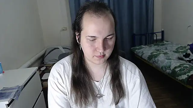 Snapshot of EvaMiron chatting on January 9, 2026, 12:06 am EvaMiron online show from January 9, 2026, 12:06 am