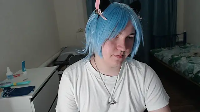 Snapshot of EvaMiron chatting on January 11, 2026, 2:02 pm EvaMiron online show from January 11, 2026, 2:02 pm