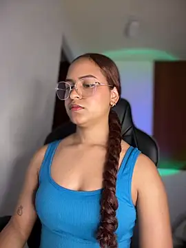 Snapshot of gretta_kler1 chatting on February 26, 2025, 5:53 pm gretta kler1 online show from February 26, 2025, 5:53 pm