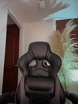 Snapshot of gretta_kler1 chatting on October 10, 2025, 11:33 am gretta kler1 online show from October 10, 2025, 11:33 am