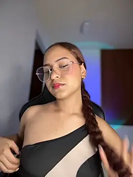 Snapshot of gretta_kler1 chatting on February 27, 2025, 2:25 am gretta kler1 online show from February 27, 2025, 2:25 am