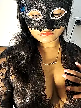 Snapshot of FANTASY_QUEEN_07 chatting on November 26, 2025, 8:36 am FANTASY QUEEN 07 online show from November 26, 2025, 8:36 am