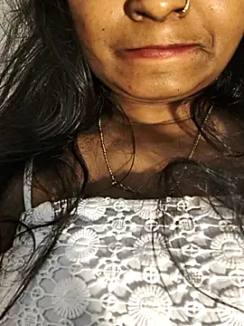 Snapshot of FANTASY_QUEEN_07 chatting on October 22, 2025, 11:14 pm FANTASY QUEEN 07 online show from October 22, 2025, 11:14 pm