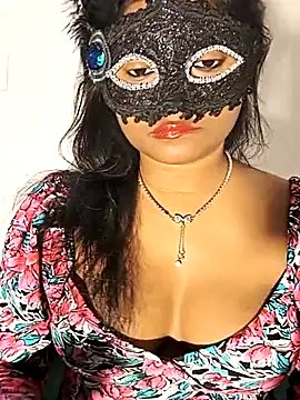 Snapshot of FANTASY_QUEEN_07 chatting on December 14, 2025, 10:10 am FANTASY QUEEN 07 online show from December 14, 2025, 10:10 am