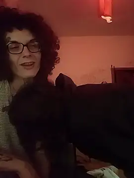 Snapshot of SuccubusTatuada chatting on November 14, 2025, 1:31 am SuccubusTatuada online show from November 14, 2025, 1:31 am