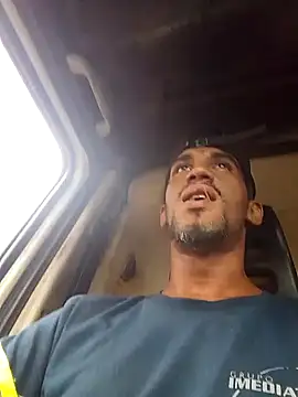 fieltoprj1 online show from March 20, 2025, 2:10 pm