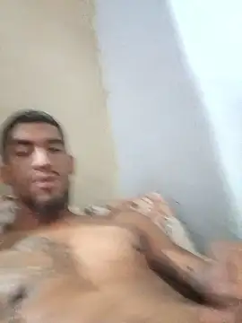 fieltoprj1 online show from December 19, 2025, 1:20 am