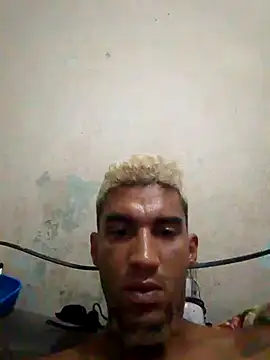 fieltoprj1 online show from January 4, 2025, 9:52 pm