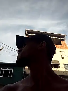 fieltoprj1 online show from January 18, 2025, 8:19 pm