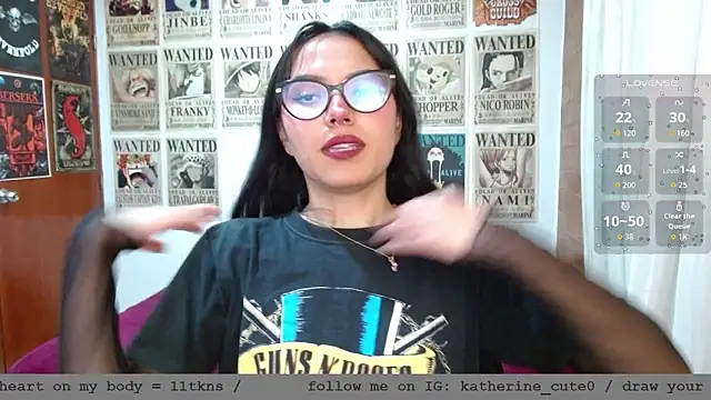 Snapshot of wild_kittys chatting on October 26, 2025, 6:03 am wild kittys online show from October 26, 2025, 6:03 am