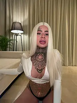 Snapshot of bambixboo chatting on January 31, 2026, 9:02 pm bambixboo online show from January 31, 2026, 9:02 pm