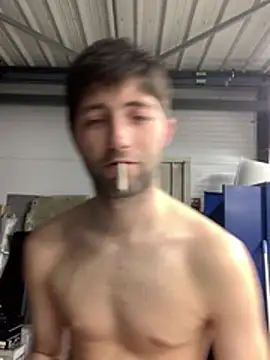 Snapshot of GuillaumebeauZizi chatting on February 12, 2026, 5:56 pm GuillaumebeauZizi online show from February 12, 2026, 5:56 pm