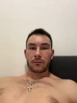 DoableFeather4 online show from April 23, 2026, 3:35 am