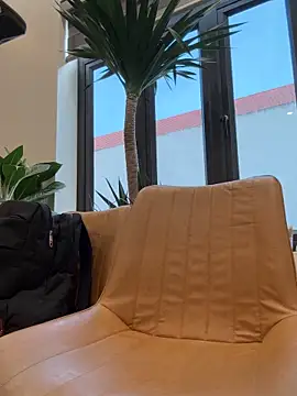 Snapshot of Chun_Ae95 chatting on December 19, 2025, 2:04 am Chun Ae95 online show from December 19, 2025, 2:04 am