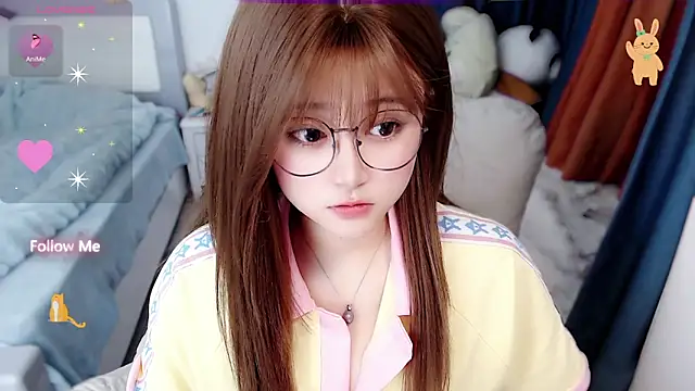 Snapshot of Sweet-18wanwan chatting on December 19, 2025, 3:36 pm Sweet-18wanwan online show from December 19, 2025, 3:36 pm