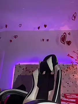 Snapshot of Elektra_Queen chatting on February 12, 2026, 1:11 pm Elektra Queen online show from February 12, 2026, 1:11 pm