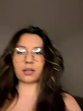 marie2  online show from October 16, 2025, 10:51 pm
