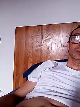 Snapshot of Anastasio33 chatting on June 2, 2026, 1:11 pm Anastasio33 online show from June 2, 2026, 1:11 pm