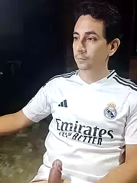 Rejy1992 online show from January 17, 2025, 4:06 am