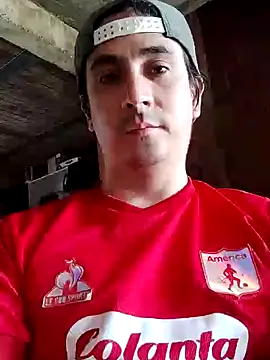 Rejy1992 online show from February 2, 2025, 7:57 pm