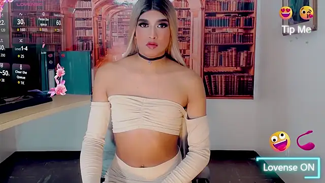 Snapshot of Amanda_Cax chatting on December 17, 2025, 7:19 pm Amanda Cax online show from December 17, 2025, 7:19 pm